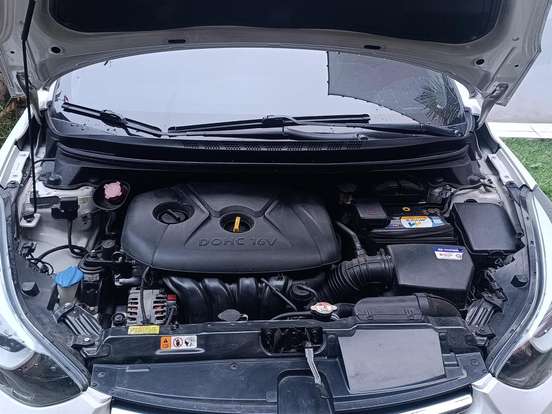 HYUNDAI-ELANTRA-2.0 GLS 16V FLEX 4P AUTOMÁTICO HYUNDAI-ELANTRA-2015