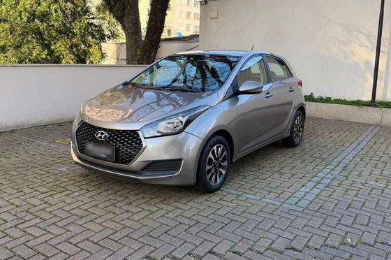HYUNDAI HB20 1.0 COMFORT PLUS 12V FLEX 4P MANUAL