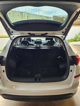 HYUNDAI-TUCSON-2024
