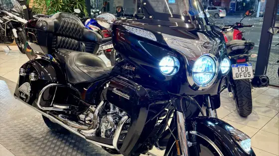INDIAN ROADMASTER 