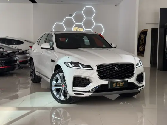 JAGUAR F-PACE 2.0 P400E PHEV R-DYNAMIC SE AWD AUTOMÁTICO