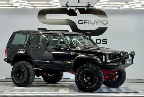 JEEP CHEROKEE 4.0 SPORT 4X4 6I 12V GASOLINA 4P AUTOMÁTICO