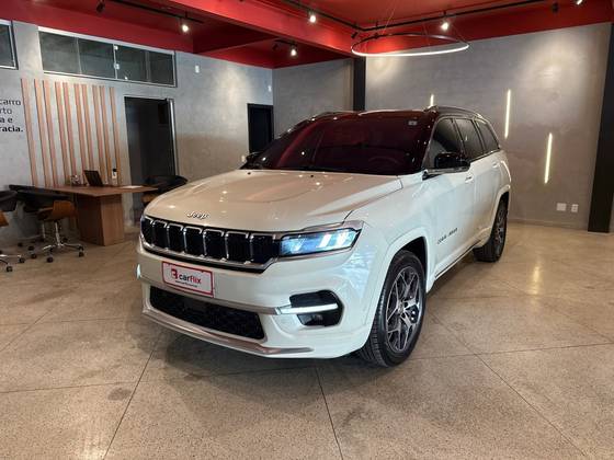 JEEP COMMANDER 1.3 T270 TURBO FLEX OVERLAND AT6