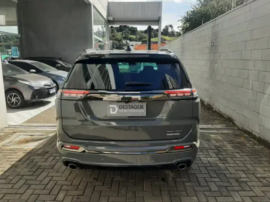 JEEP-COMMANDER-2024