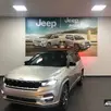 JEEP COMMANDER 2.2 TURBO DIESEL OVERLAND AT9 JEEP COMMANDER 2.2 TURBO DIESEL OVERLAND AT9