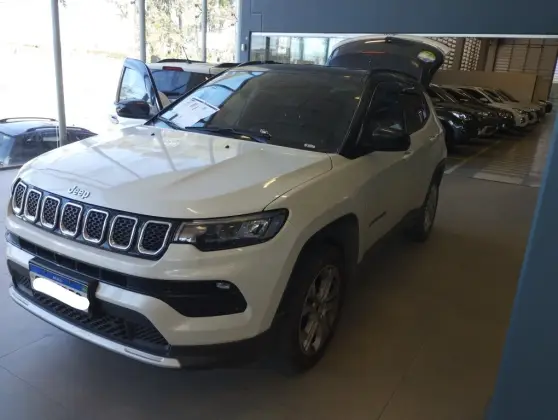 JEEP COMPASS 1.3 T270 TURBO FLEX LONGITUDE AT6