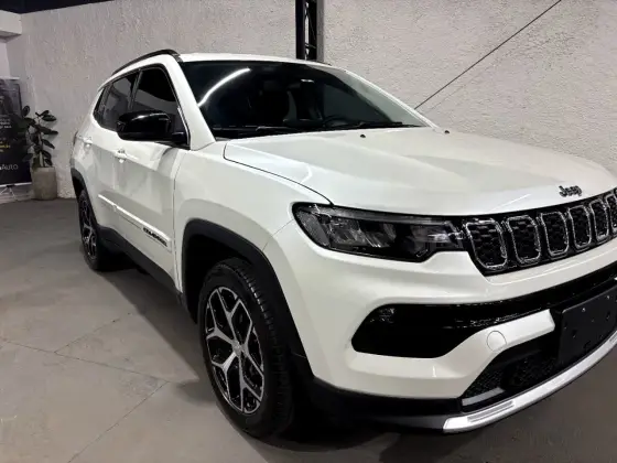 JEEP COMPASS 1.3 T270 TURBO FLEX LONGITUDE AT6