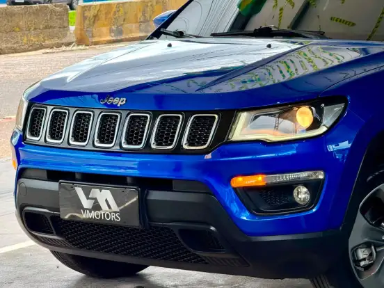 JEEP-COMPASS-2.0 16V DIESEL LONGITUDE 4X4 AUTOMÁTICO JEEP-COMPASS-2017