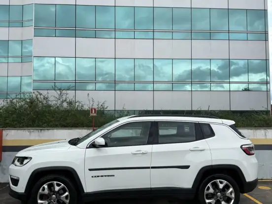 JEEP-COMPASS-2.0 16V FLEX LONGITUDE AUTOMÁTICO JEEP-COMPASS-2019