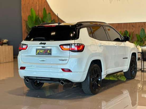 JEEP-COMPASS-2024