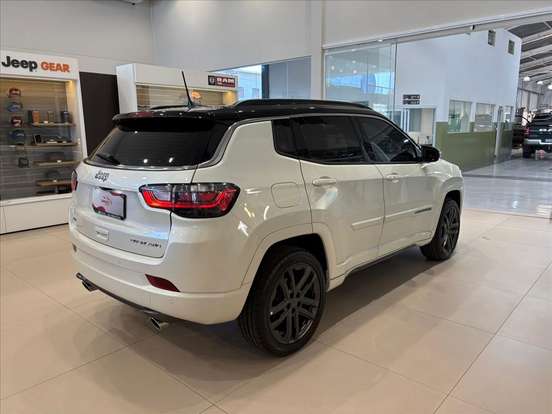 JEEP-COMPASS-2024
