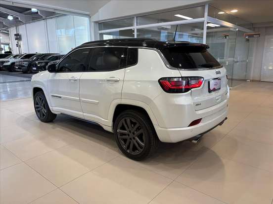 JEEP-COMPASS-2.0 HURRICANE 4 TURBO GASOLINA OVERLAND AT9 JEEP-COMPASS-2024