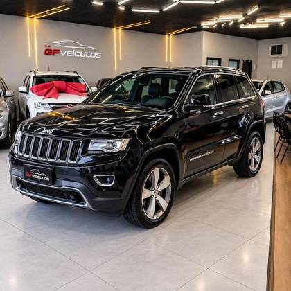 JEEP GRAND CHEROKEE 3.6 LAREDO 4X4 V6 24V GASOLINA 4P AUTOMÁTICO