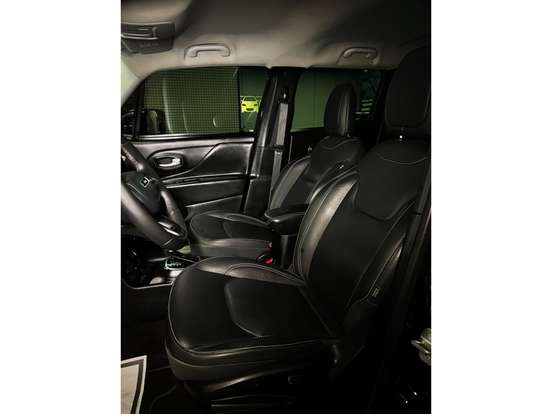 JEEP-RENEGADE-2024