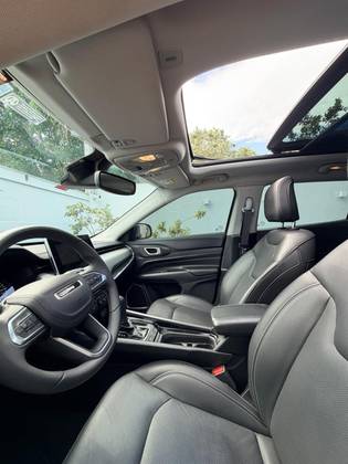 JEEP COMPASS 1.3 T270 TURBO FLEX LONGITUDE AT6
