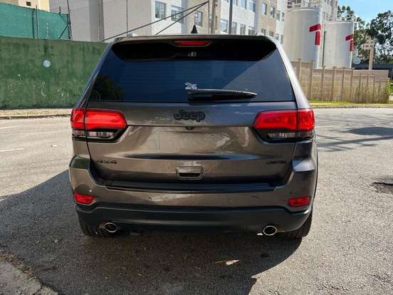 JEEP-GRAND CHEROKEE-3.6 LIMITED 4X4 V6 24V GASOLINA 4P AUTOMATICO JEEP-GRAND CHEROKEE-2015