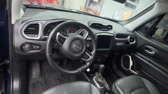 JEEP-RENEGADE-2021