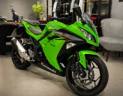 KAWASAKI NINJA 300 KAWASAKI NINJA 300