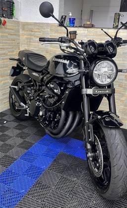 KAWASAKI Z900RS 