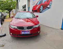 KIA CERATO 1.6 EX2 SEDAN 16V GASOLINA 4P MANUAL KIA CERATO 1.6 EX2 SEDAN 16V GASOLINA 4P MANUAL