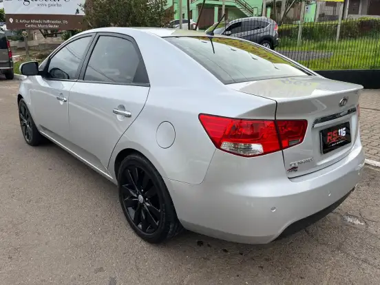 KIA-CERATO-1.6 SX3 16V GASOLINA 4P AUTOMÁTICO KIA-CERATO-2012