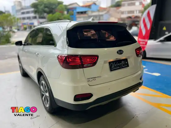 KIA-SORENTO-2018