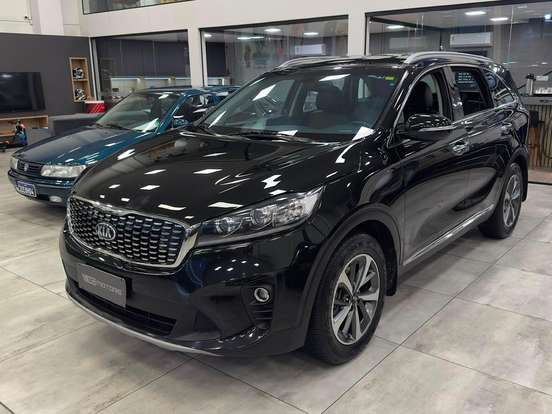 KIA-SORENTO-2.4 16V GASOLINA EX 7L AUTOMÁTICO KIA-SORENTO-2018
