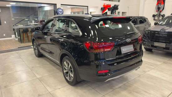 KIA-SORENTO-2018