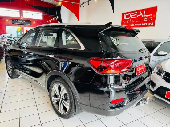 KIA-SORENTO-3.5 V6 GASOLINA EX 7L AUTOMATICO KIA-SORENTO-2018