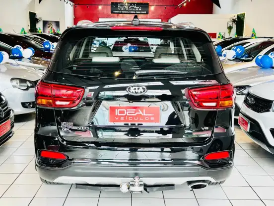 KIA-SORENTO-3.5 V6 GASOLINA EX 7L AUTOMATICO KIA-SORENTO-2018