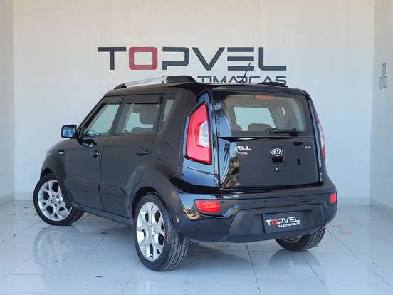 KIA-SOUL-2012