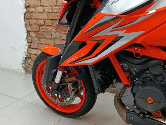 KTM-1290 SUPER DUKE R-2022