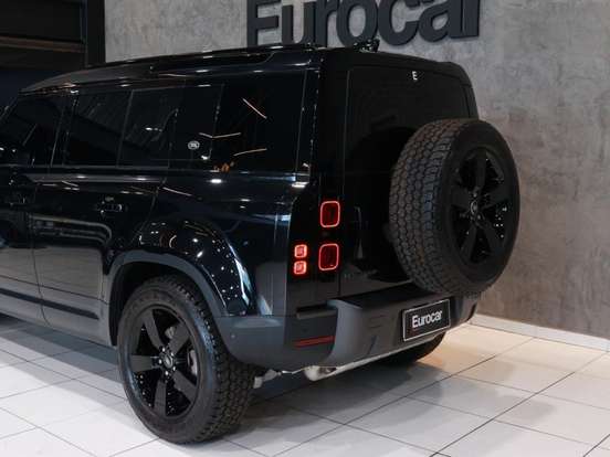 LAND ROVER-DEFENDER-2021