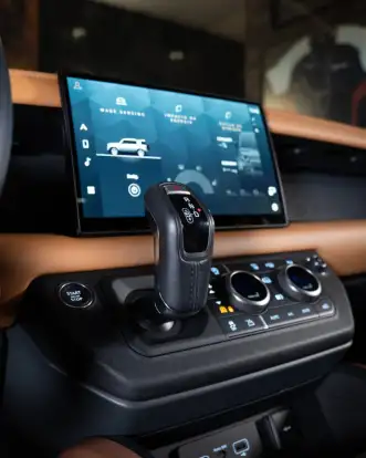 LAND ROVER-DEFENDER-2023