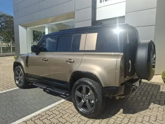 LAND ROVER-DEFENDER-3.0 D350 TURBO DIESEL MHEV 110 X-DYNAMIC HSE AWD AUTOMÁTICO LAND ROVER-DEFENDER-2024