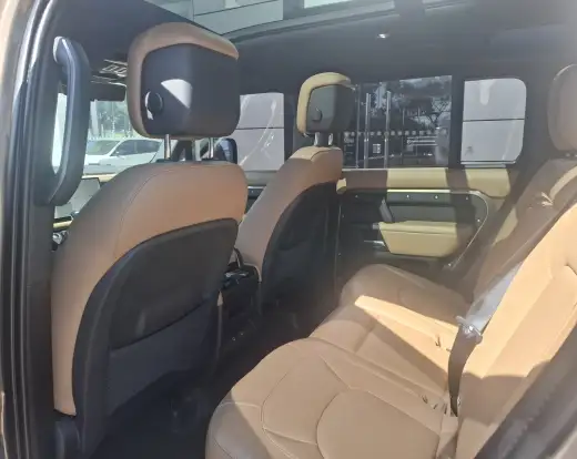 LAND ROVER-DEFENDER-2024