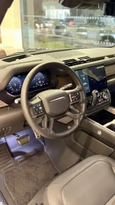 LAND ROVER-DEFENDER-2026