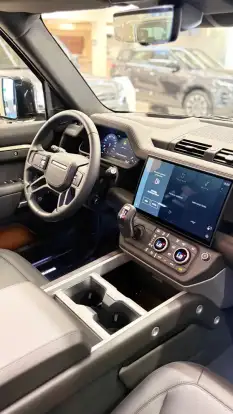 LAND ROVER-DEFENDER-2026