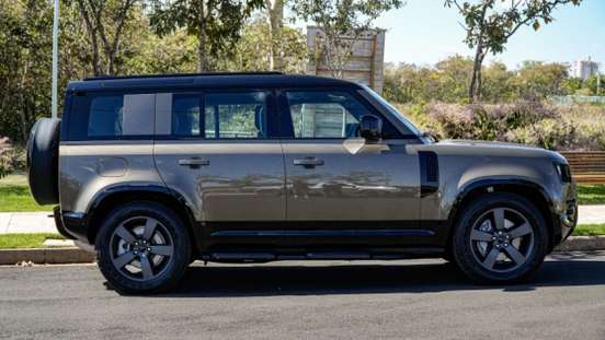LAND ROVER-DEFENDER-2025