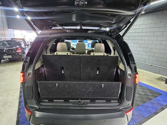 LAND ROVER-DISCOVERY-2018