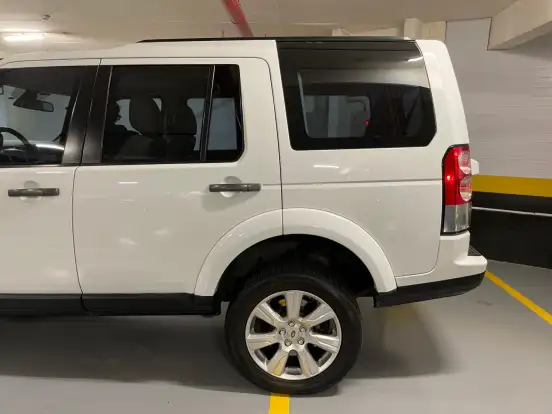 LAND ROVER-DISCOVERY 4-3.0 SE 4X4 V6 24V BI-TURBO DIESEL 4P AUTOMÁTICO LAND ROVER-DISCOVERY 4-2013