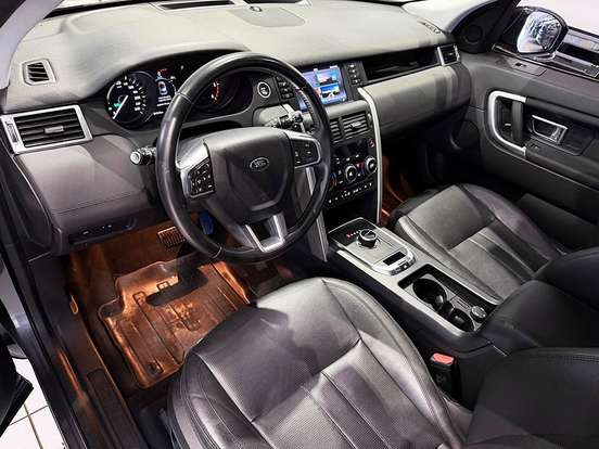 LAND ROVER-DISCOVERY SPORT-2018