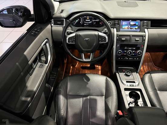 LAND ROVER-DISCOVERY SPORT-2018