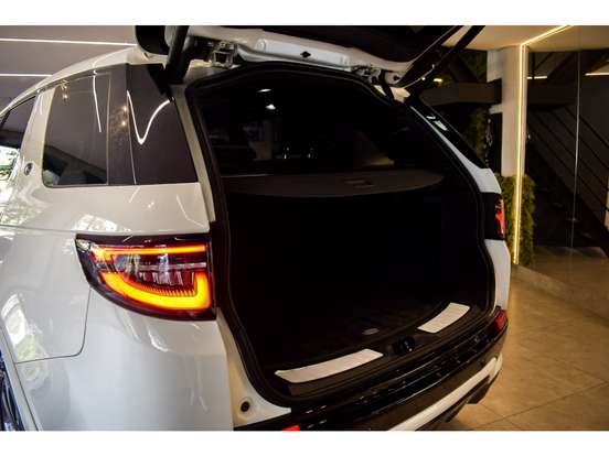 LAND ROVER-DISCOVERY SPORT-2.0 D200 TURBO DIESEL R-DYNAMIC SE AUTOMÁTICO LAND ROVER-DISCOVERY SPORT-2023