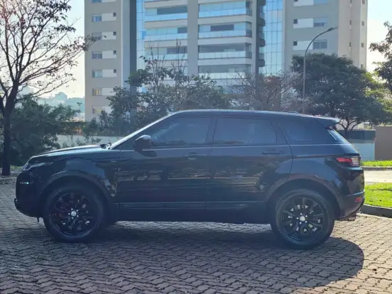 LAND ROVER-RANGE ROVER EVOQUE-2.0 SE 4WD 16V GASOLINA 4P AUTOMÁTICO LAND ROVER-RANGE ROVER EVOQUE-2015