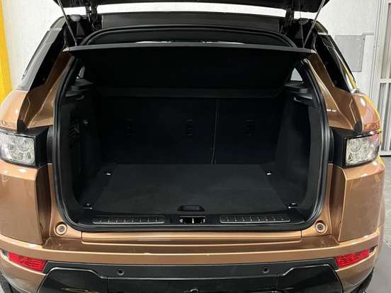 LAND ROVER-RANGE ROVER EVOQUE-2.0 DYNAMIC TECH 4WD 16V GASOLINA 4P AUTOMÁTICO LAND ROVER-RANGE ROVER EVOQUE-2014