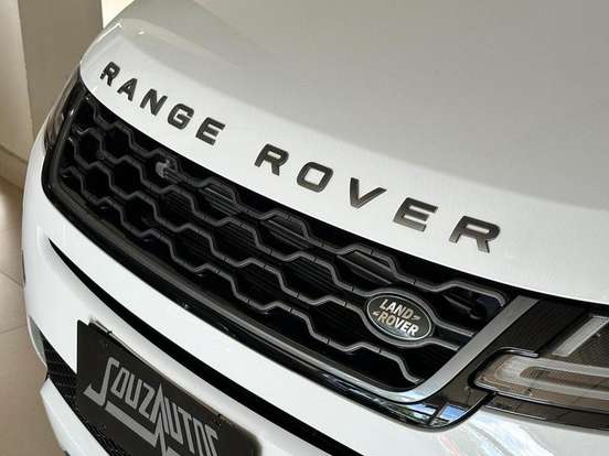 LAND ROVER-RANGE ROVER EVOQUE-2.0 P250 FLEX R-DYNAMIC SE AWD AUTOMÁTICO LAND ROVER-RANGE ROVER EVOQUE-2020