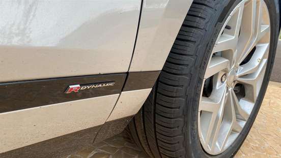 LAND ROVER-RANGE ROVER EVOQUE-2.0 P250 FLEX R-DYNAMIC SE AWD AUTOMÁTICO LAND ROVER-RANGE ROVER EVOQUE-2021