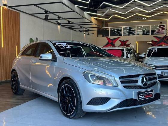 MERCEDES-BENZ A 200 1.6 TURBO 16V GASOLINA 4P AUTOMÁTICO