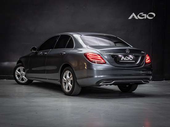 MERCEDES-BENZ-C 180-2017